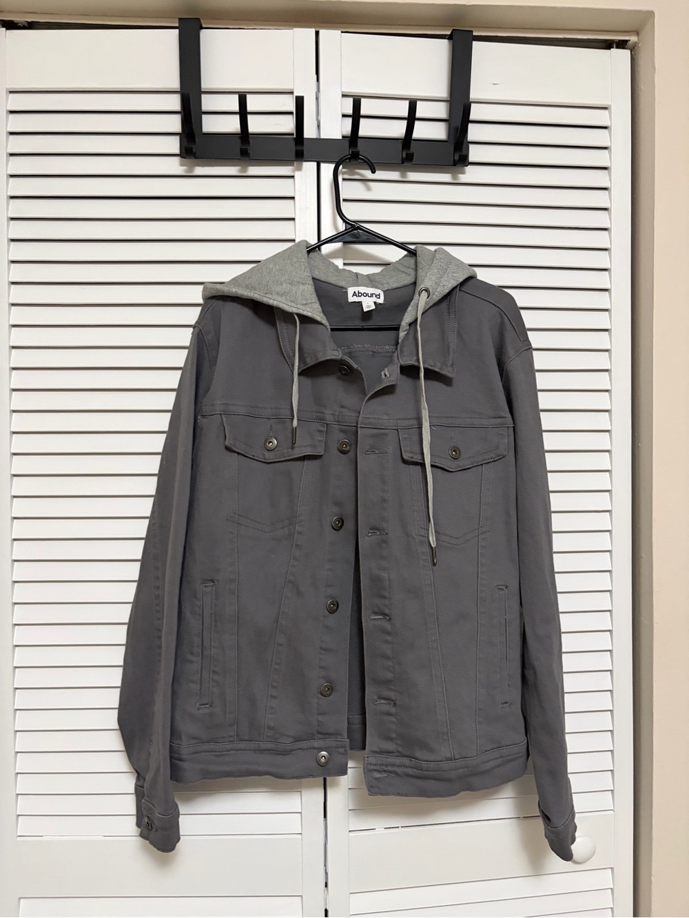 Abound Men’s Gray Hooded Trucker Jacket with Contrast Hood